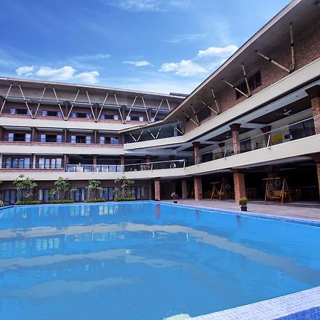 Grand Mulya Hotel Bogor Exteriör bild