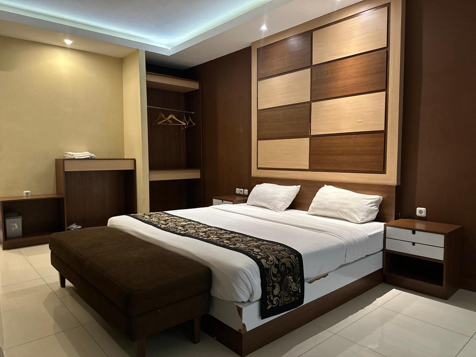 Grand Mulya Hotel Bogor Exteriör bild