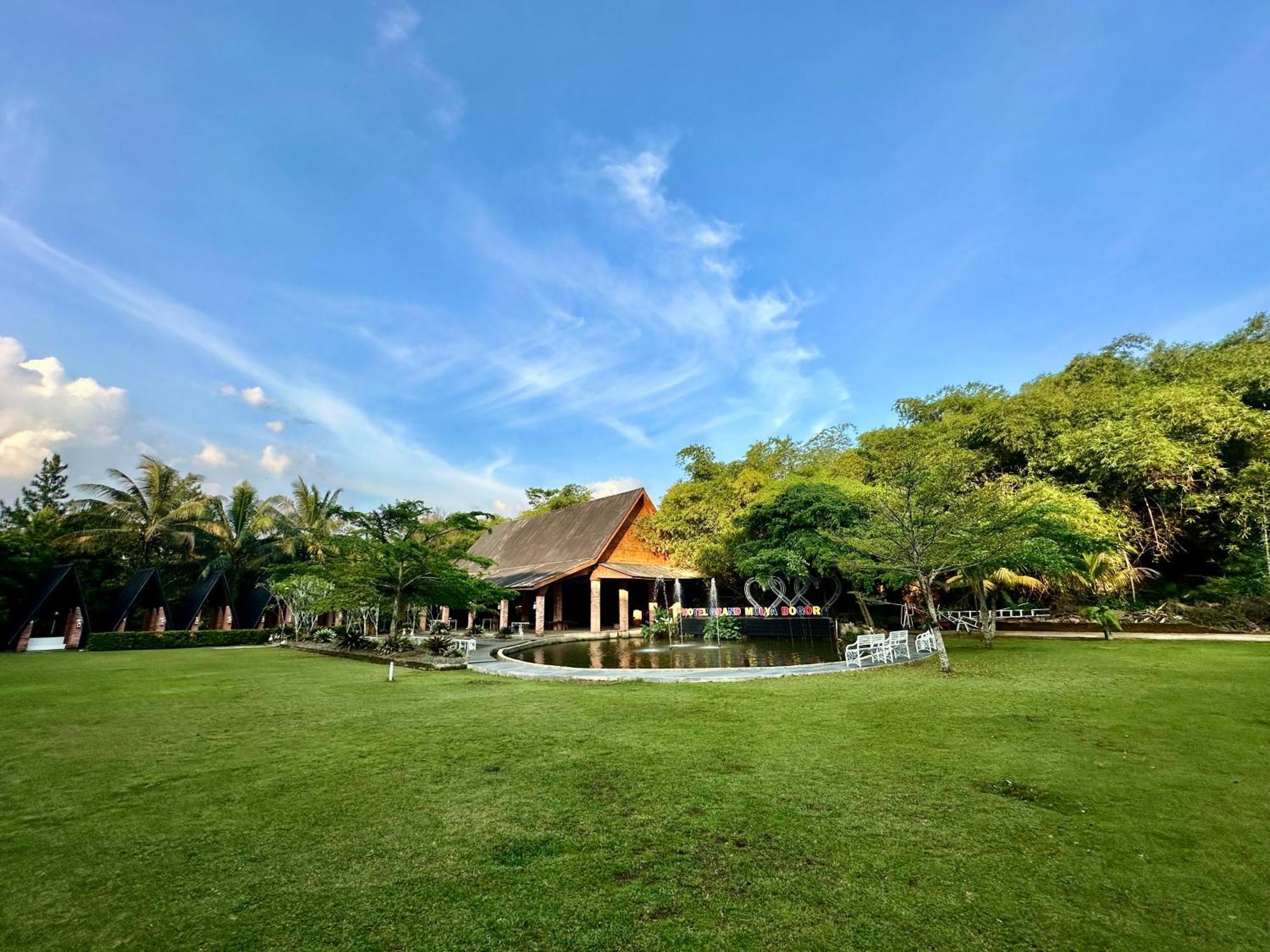 Grand Mulya Hotel Bogor Exteriör bild