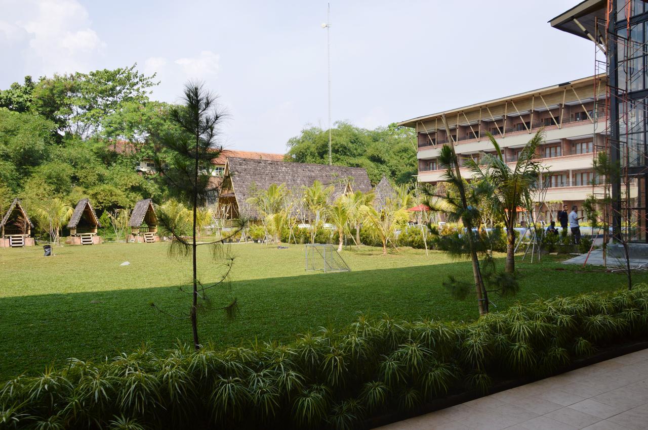 Grand Mulya Hotel Bogor Exteriör bild